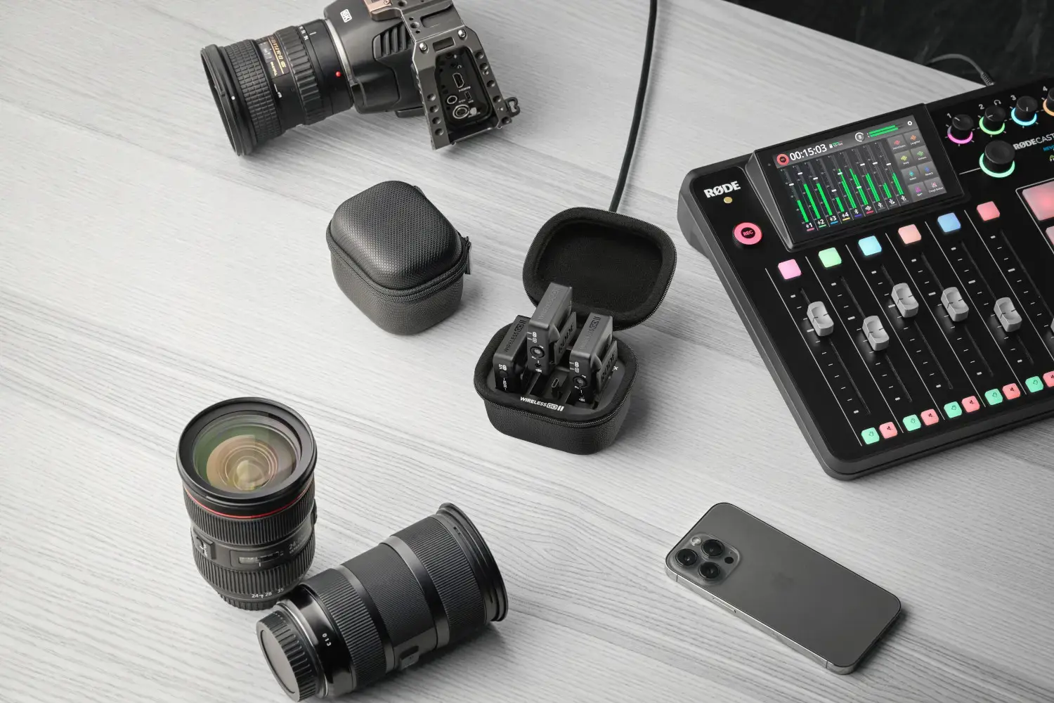 "Rode Charge Case" (Wireless GO II)