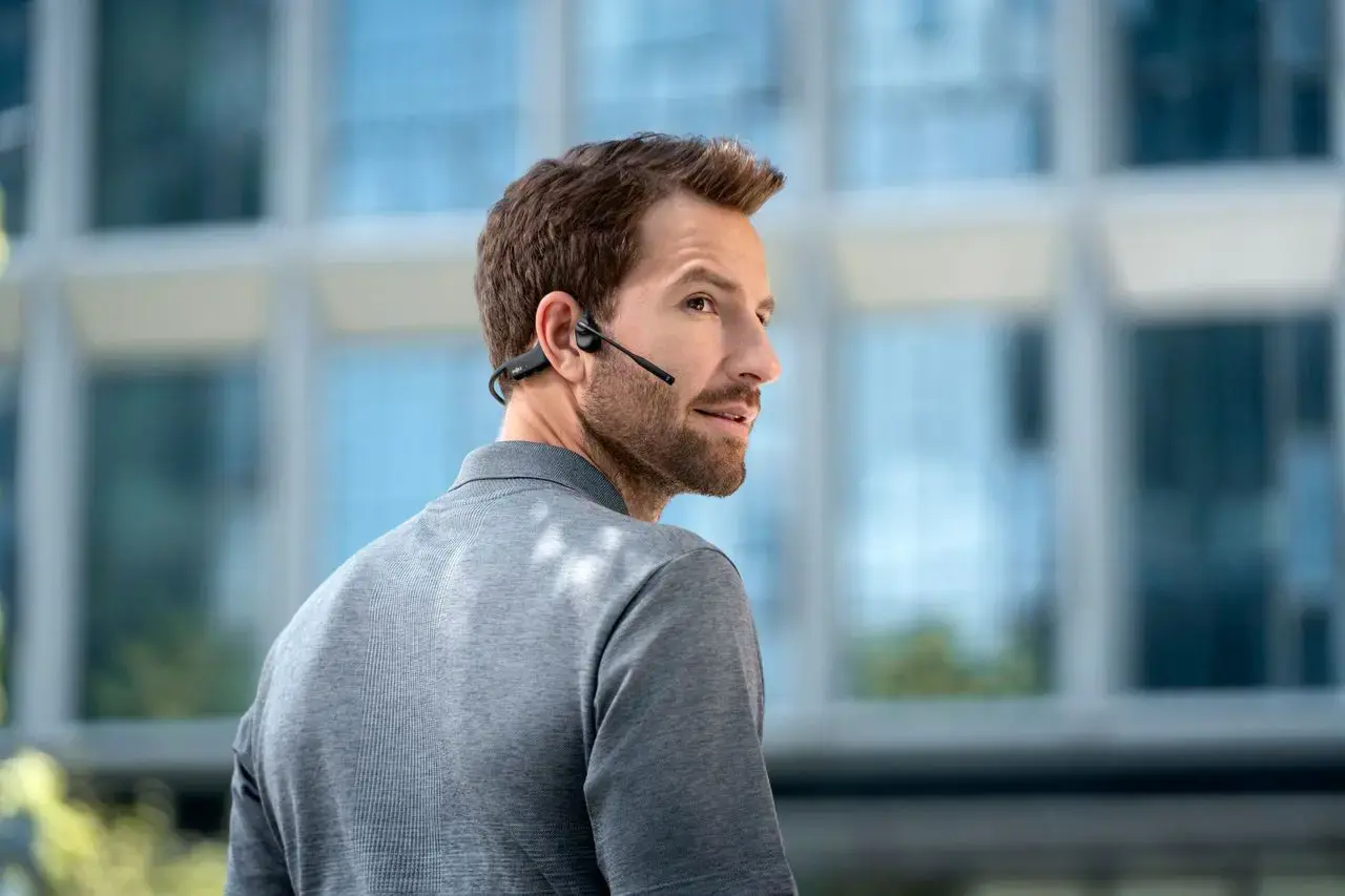 SHOKZ OpenComm2 2025 Upgrade Wireless Bluetooth Bone Conduction Videoconferencing Headset with USB-C Charging Port | 16 Hr Talk Time, 29m Wireless Range, 1 Hr Charge Time | Includes Noise Cancelling Boom Mic, Black, Wireless, Office/Call center, 35 g, Headset, Black