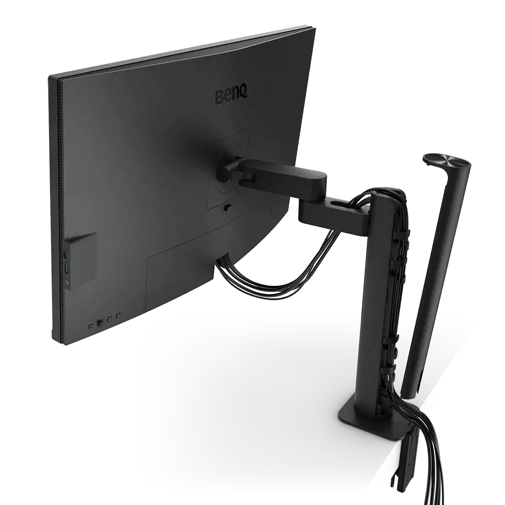 BENQ PD3205UA 32 colių 4K IPS 16:9 3840x2160 Dizainerio "DesignVue" monitorius su "Ergo" stovu HDMI DP mini DP USB3.1 šakotuvas